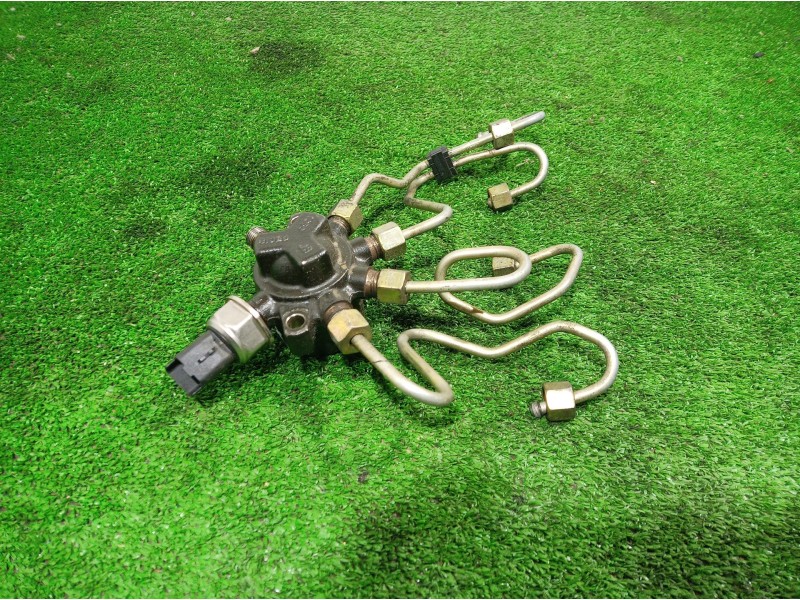 Recambio de rampa inyectora para nissan kubistar (x76) referencia OEM IAM 9307Z511A 9307Z511A 9307Z511A