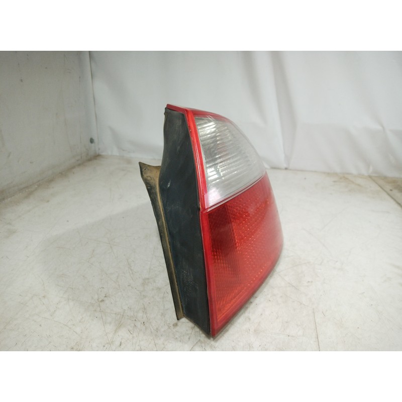 Recambio de piloto trasero derecho para audi a4 berlina (8e) 1.9 tdi (96kw) referencia OEM IAM 153948  153948