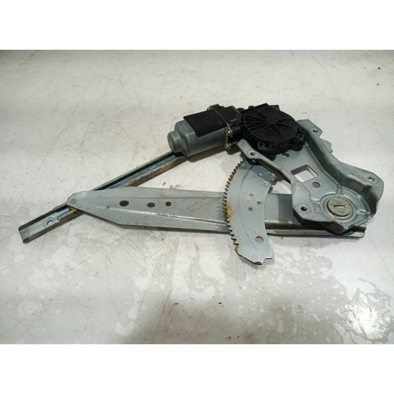 Recambio de elevalunas trasero derecho para nissan note (e11e) acenta referencia OEM IAM 400929A 400929A 400929