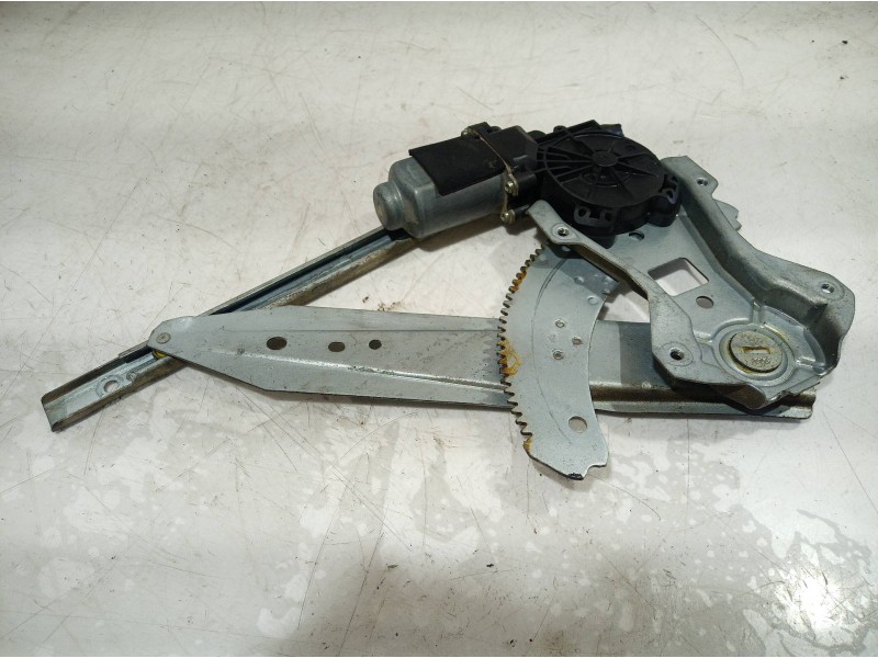 Recambio de elevalunas trasero derecho para nissan note (e11e) acenta referencia OEM IAM 400929A 400929A 400929