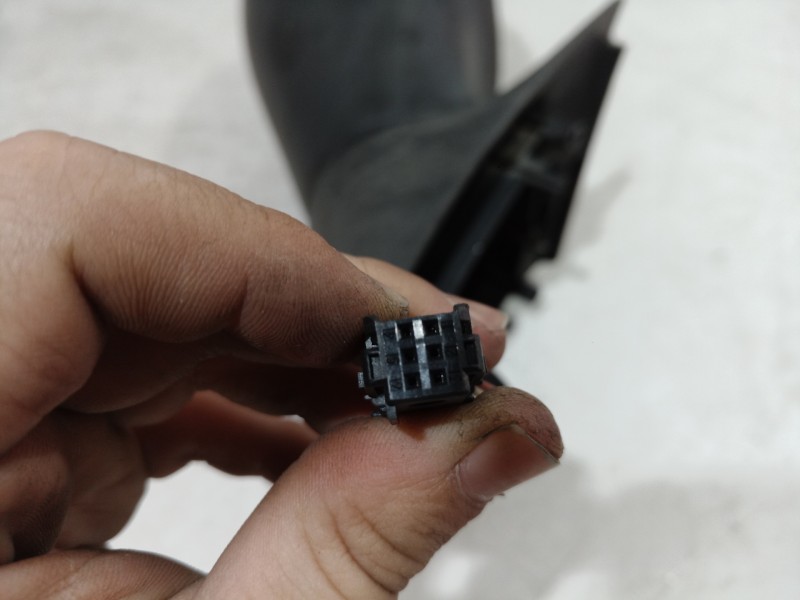 Recambio de retrovisor derecho para citroën c3 pluriel 1.4 exclusive referencia OEM IAM 8149RT 8149RT 012026