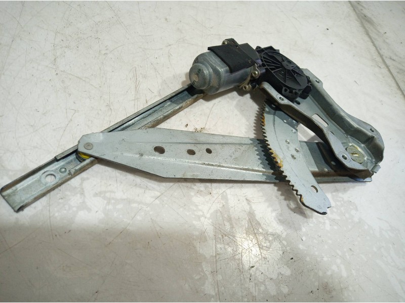 Recambio de elevalunas trasero derecho para nissan note (e11e) acenta referencia OEM IAM 400929A 400929A 400929