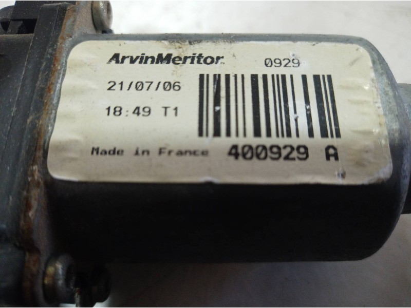 Recambio de elevalunas trasero derecho para nissan note (e11e) acenta referencia OEM IAM 400929A 400929A 400929