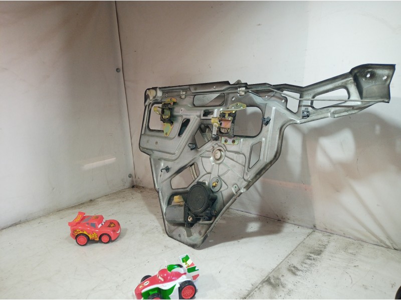 Recambio de elevalunas trasero derecho para land rover range rover (lp) dse (100kw) referencia OEM IAM 0130821317 0130821317 013