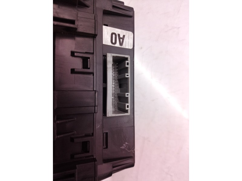 Recambio de caja reles / fusibles para suzuki alto amf 310 referencia OEM IAM 3677068K0 3677068K0 3677068K0