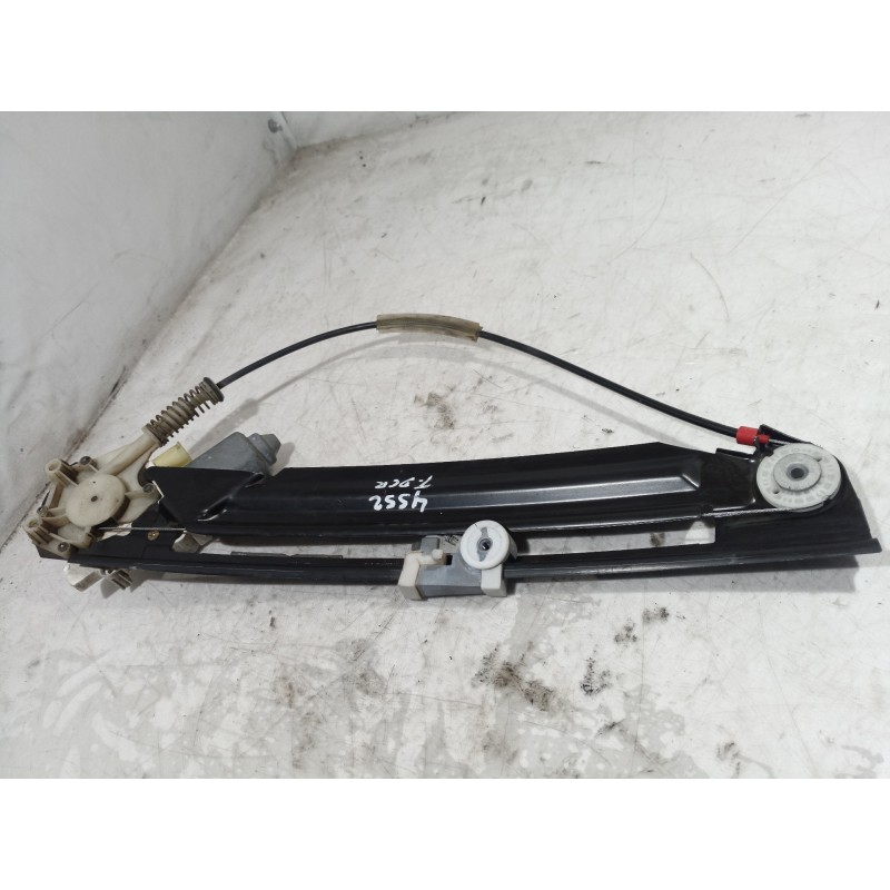 Recambio de elevalunas trasero derecho para bmw serie 5 berlina (e39) 530d exclusive referencia OEM IAM 8252430 8252430 8252430