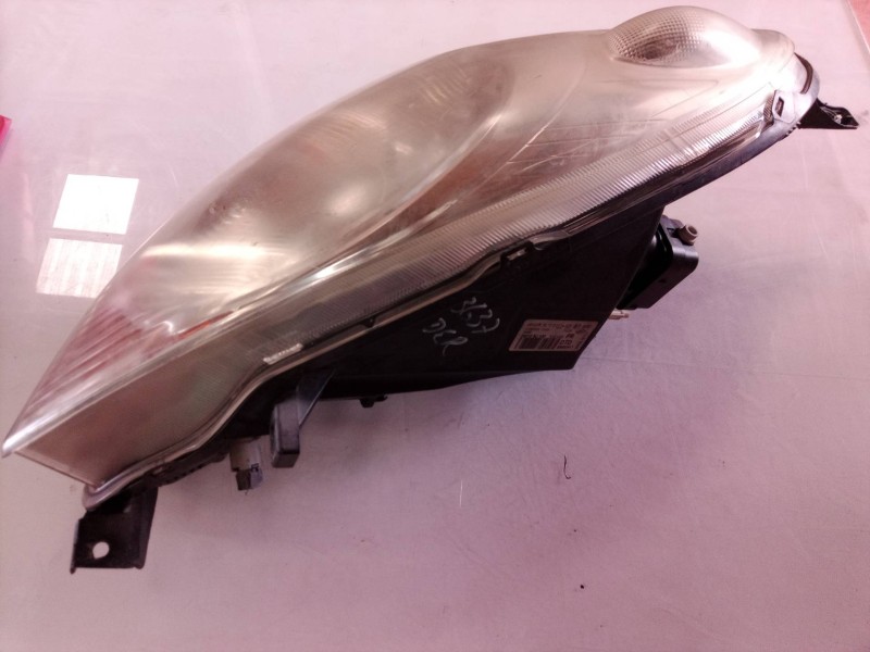 Recambio de faro derecho para nissan note (e11e) acenta referencia OEM IAM 260109U100 89900917 260109U100