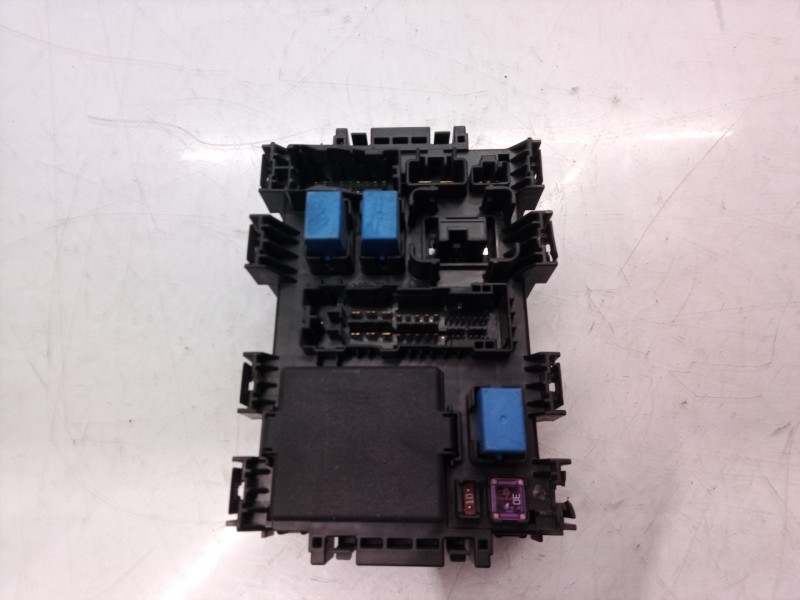 Recambio de caja reles / fusibles para suzuki alto amf 310 referencia OEM IAM 3677068K0 3677068K0 3677068K0