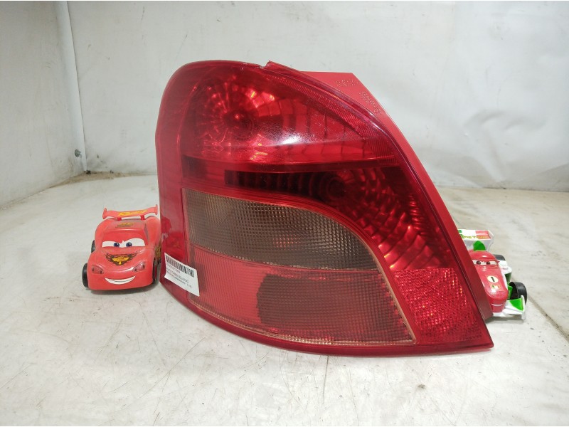 Recambio de piloto trasero izquierdo para toyota yaris (ksp9/scp9/nlp9) referencia OEM IAM   