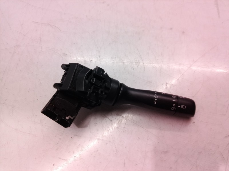 Recambio de mando limpia para toyota yaris active referencia OEM IAM 17F003LH 17F003 17F003