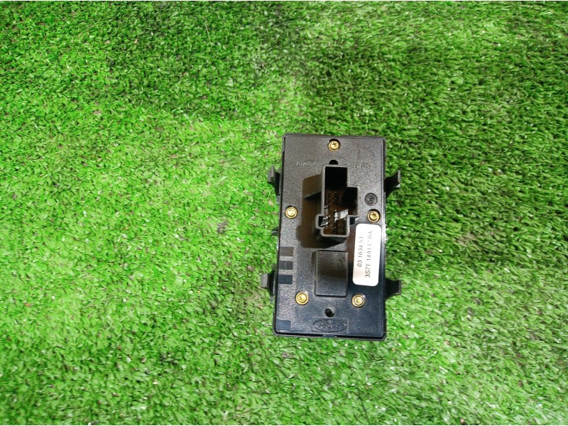 Recambio de mando elevalunas delantero izquierdo para ford mondeo berlina (ge) referencia OEM IAM 3S7T14A132BA 3S7T14A132BA 3S7T