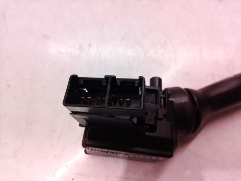 Recambio de mando limpia para toyota yaris active referencia OEM IAM 17F003LH 17F003 17F003