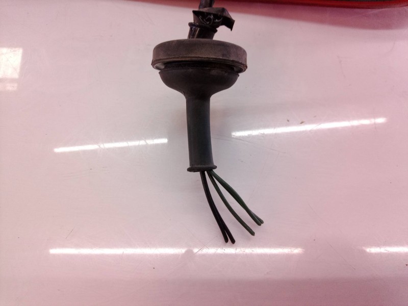 Recambio de piloto trasero derecho para nissan note (e11e) acenta referencia OEM IAM 22016752 22016752 22016752