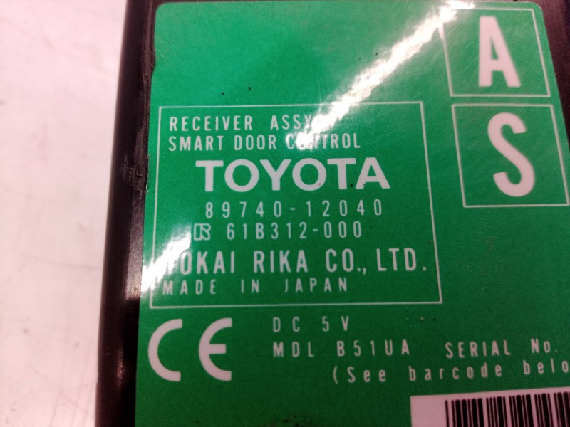 Recambio de modulo electronico para toyota auris luna referencia OEM IAM 8974012040 8974012040 61B312000