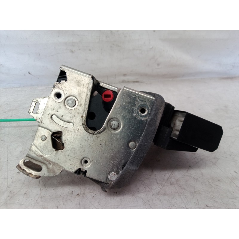 Recambio de cerradura puerta trasera derecha para bmw serie 5 berlina (e39) 530d referencia OEM IAM 8352165 8352165 8352165