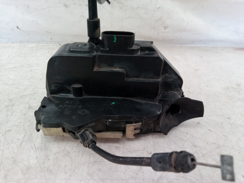 Recambio de cerradura puerta delantera izquierda para renault megane ii berlina 3p pack authentique referencia OEM IAM   