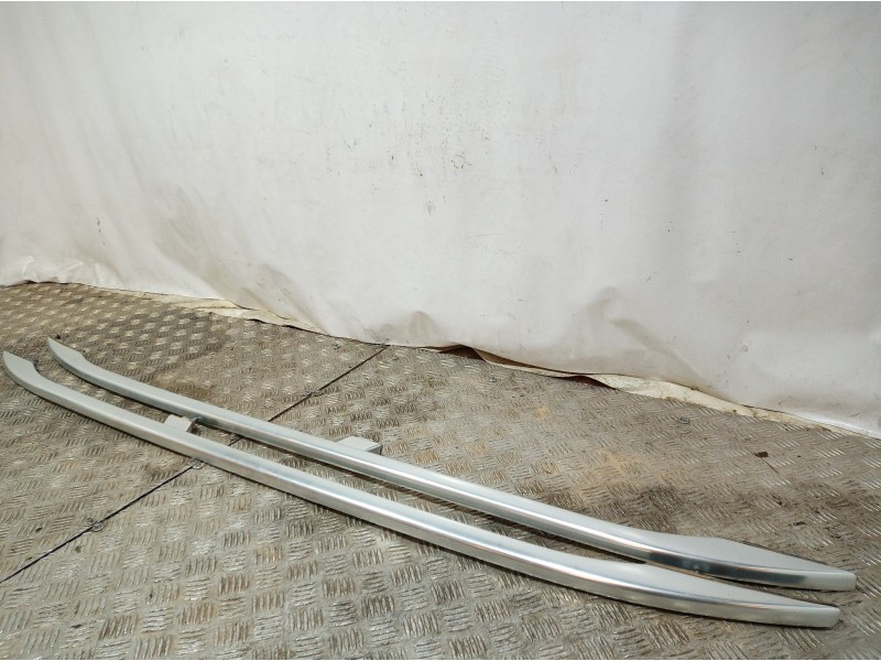 Recambio de barras techo para audi a4 avant (8e) 1.9 tdi (96kw) referencia OEM IAM 8E9860021 8E9860021 8E9860021