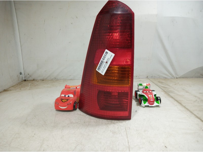 Recambio de piloto trasero izquierdo para ford focus berlina (cak) 1.8 tddi turbodiesel cat referencia OEM IAM   