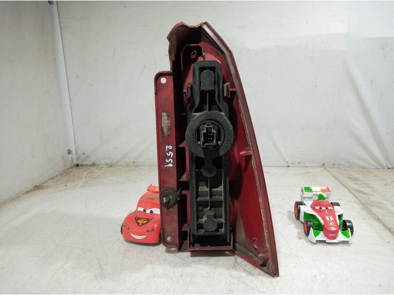 Recambio de piloto trasero izquierdo para ford focus berlina (cak) 1.8 tddi turbodiesel cat referencia OEM IAM   