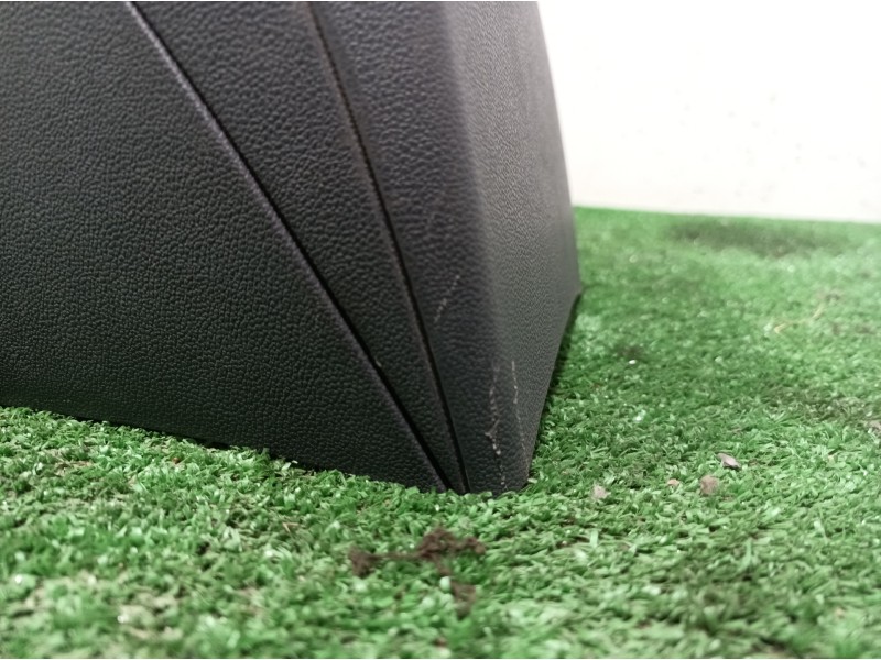 Recambio de consola central tras. para bmw serie 1 berlina (e81/e87) 118d referencia OEM IAM 51167078564 51167078564 7143597