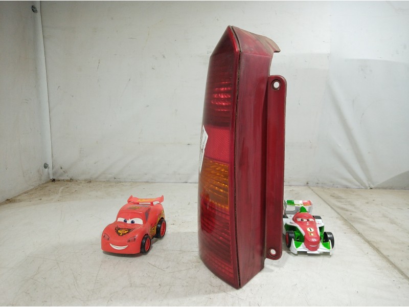 Recambio de piloto trasero izquierdo para ford focus berlina (cak) 1.8 tddi turbodiesel cat referencia OEM IAM   