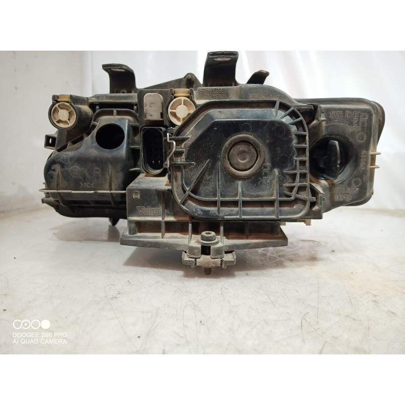 Recambio de faro delantero para audi a4 berlina (8e) 1.9 tdi (96kw) referencia OEM IAM 8E0941004F 8E0941004F 8E0941004