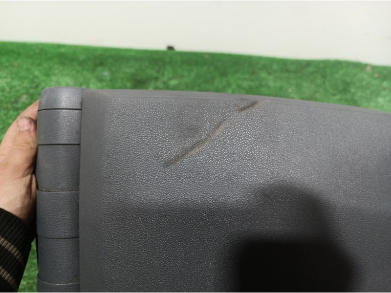 Recambio de consola central tras. para bmw serie 1 berlina (e81/e87) 118d referencia OEM IAM 51167078564 51167078564 7143597