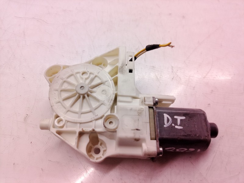 Recambio de motor elevalunas delantero izquierdo para ford focus berlina (cap) trend referencia OEM IAM 0130822217 0130822217 01