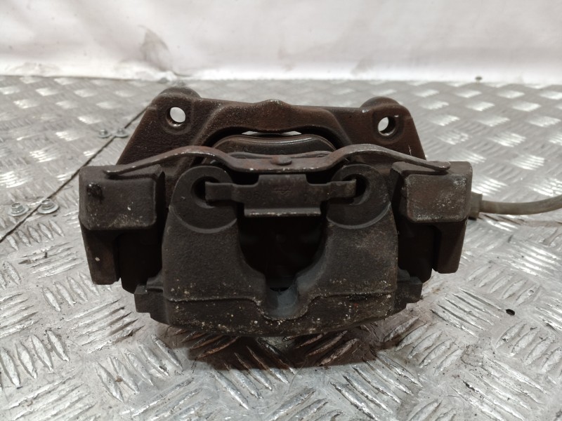 Recambio de pinza freno delantera izquierda para bmw serie 5 berlina (e39) 530d exclusive referencia OEM IAM   