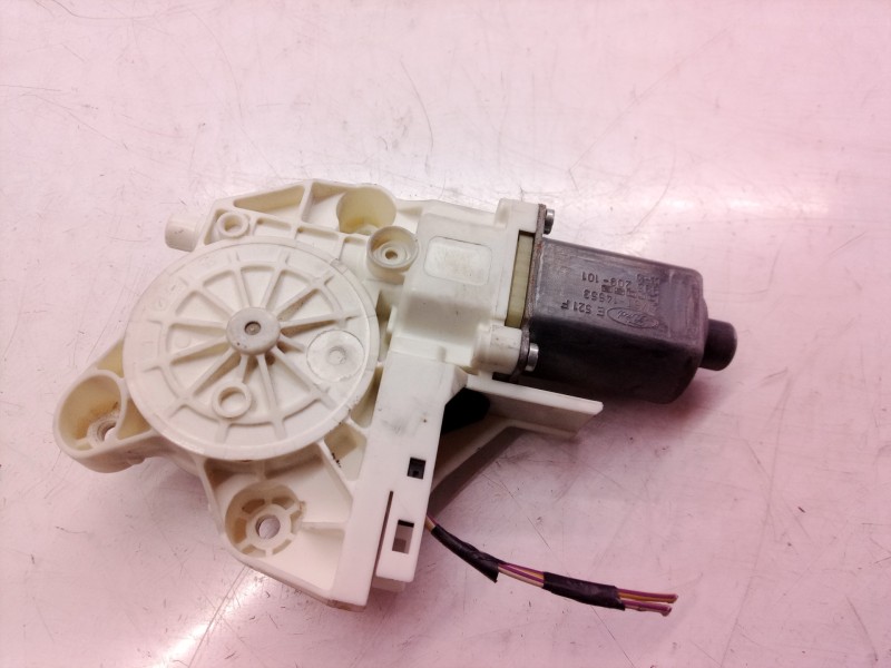 Recambio de motor elevalunas delantero derecho para ford focus berlina (cap) trend referencia OEM IAM 0130822216 0130822216 0130