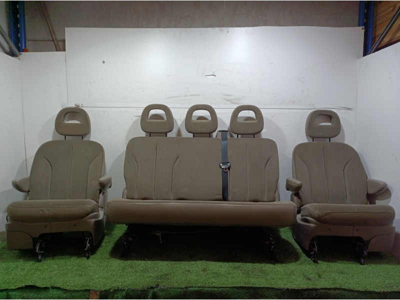 Recambio de juego asientos completo para chrysler voyager (rg) 2.5 crd grand voyager limited referencia OEM IAM   