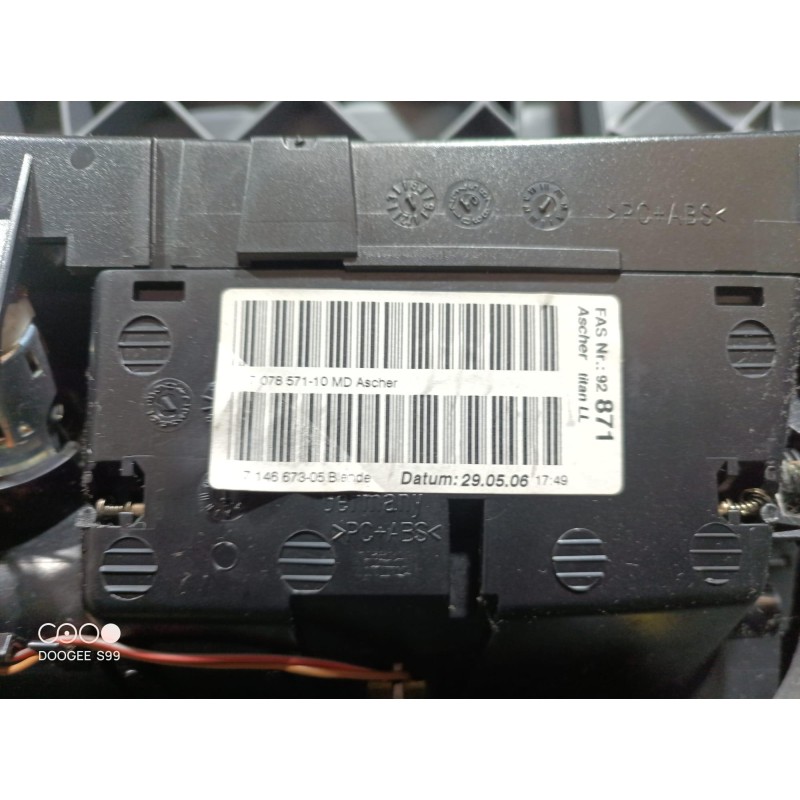 Recambio de consola central tras. para bmw serie 1 berlina (e81/e87) 118d referencia OEM IAM 51167078564 51167078564 7143597