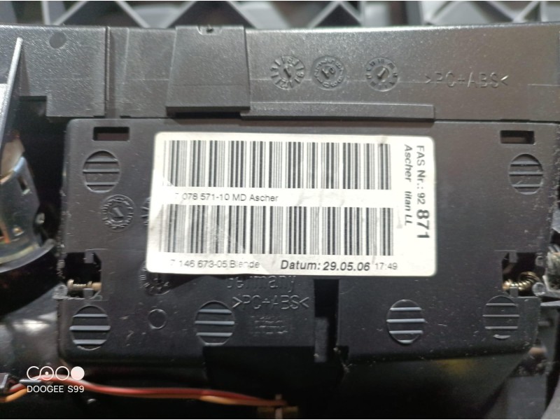 Recambio de consola central tras. para bmw serie 1 berlina (e81/e87) 118d referencia OEM IAM 51167078564 51167078564 7143597