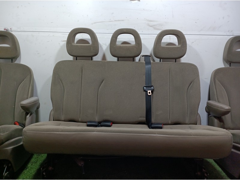 Recambio de juego asientos completo para chrysler voyager (rg) 2.5 crd grand voyager limited referencia OEM IAM   