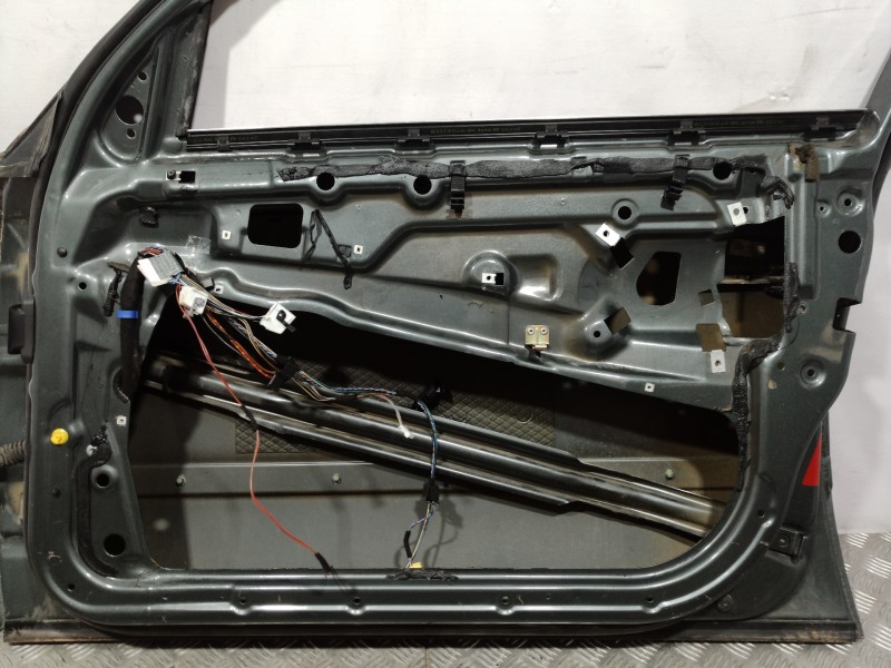 Recambio de puerta delantera derecha para bmw serie 5 berlina (e39) 530d exclusive referencia OEM IAM   