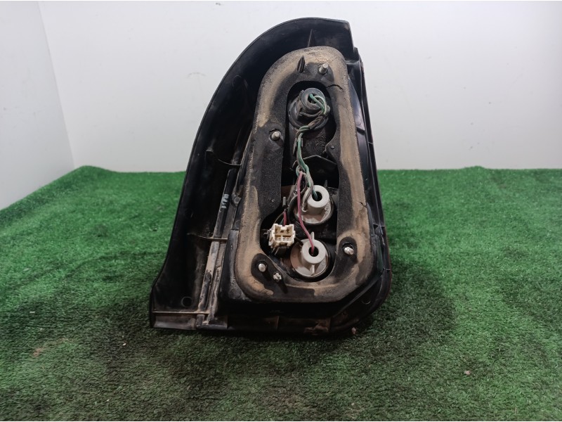 Recambio de piloto trasero derecho para mitsubishi colt (cj0) referencia OEM IAM   