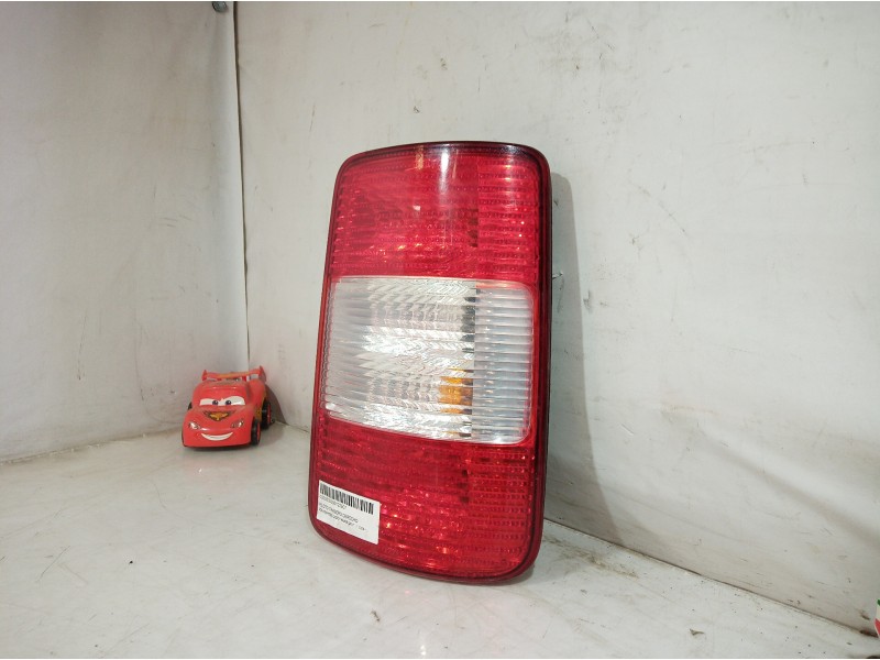 Recambio de piloto trasero derecho para volkswagen caddy ka/kb (2k) referencia OEM IAM 2K0945258 2K0945258 2K0945258