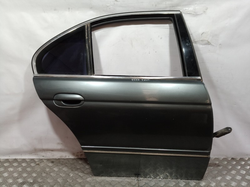 Recambio de puerta trasera derecha para bmw serie 5 berlina (e39) 530d exclusive referencia OEM IAM   