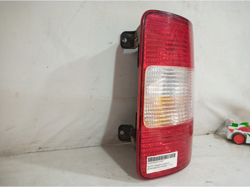 Recambio de piloto trasero derecho para volkswagen caddy ka/kb (2k) referencia OEM IAM 2K0945258 2K0945258 2K0945258