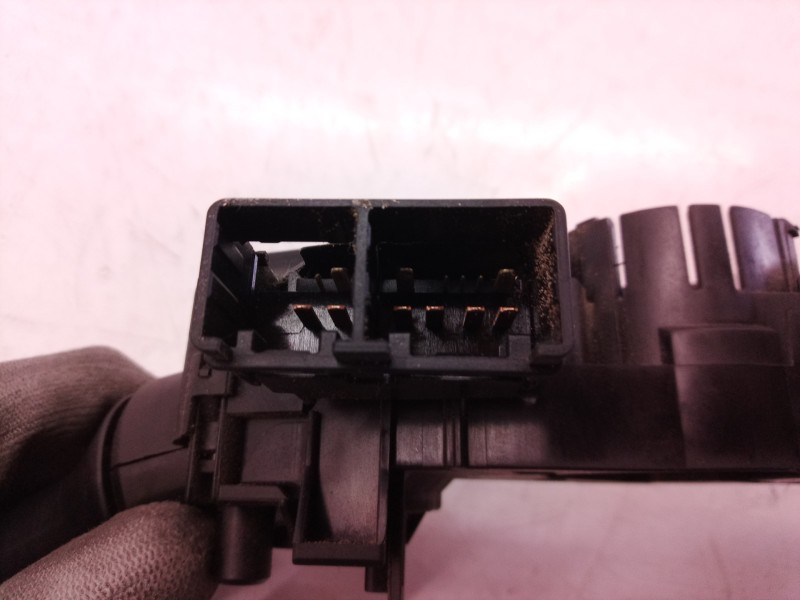 Recambio de mando multifuncion para toyota auris luna referencia OEM IAM 173848 173848 173848