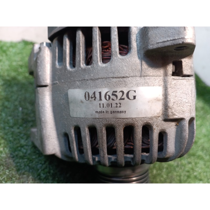 Recambio de alternador para renault clio ii fase ii (b/cb0) 1.5 dci diesel referencia OEM IAM   