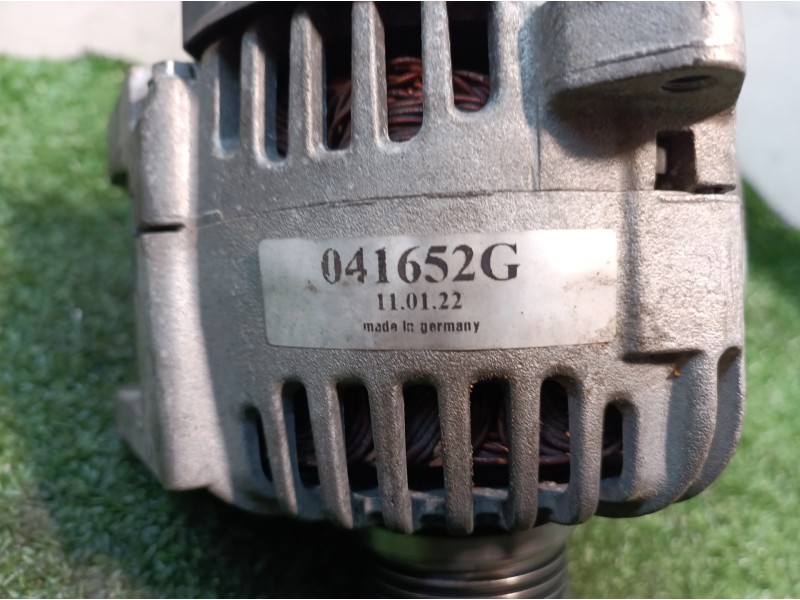 Recambio de alternador para renault clio ii fase ii (b/cb0) 1.5 dci diesel referencia OEM IAM   