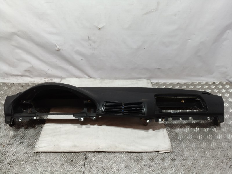 Recambio de salpicadero para bmw serie 5 berlina (e39) 530d exclusive referencia OEM IAM   