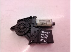 Recambio de motor elevalunas trasero derecho para volkswagen passat variant (3b5) v6 highline syncro / 4motion referencia OEM IA