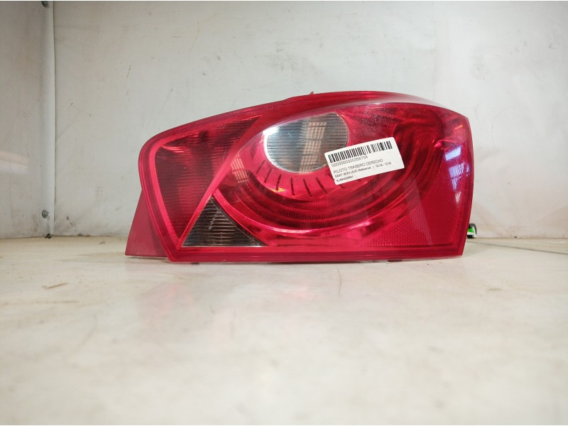 Recambio de piloto trasero derecho para seat ibiza (6j5) reference referencia OEM IAM 6J4945258A 6J4945258A 6J4945258