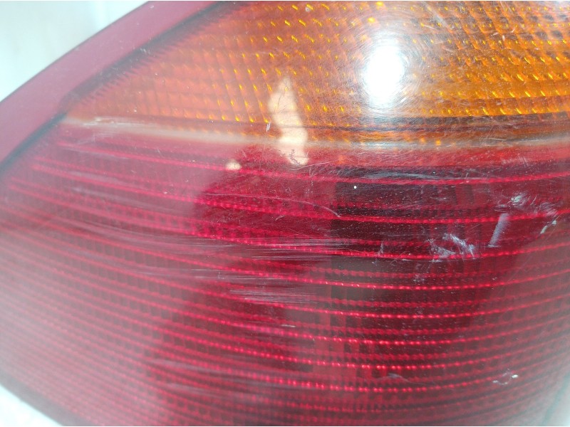 Recambio de piloto trasero izquierdo para ford mondeo berlina (gd) referencia OEM IAM 93BG13N004 93BG13N004 93BG13N004