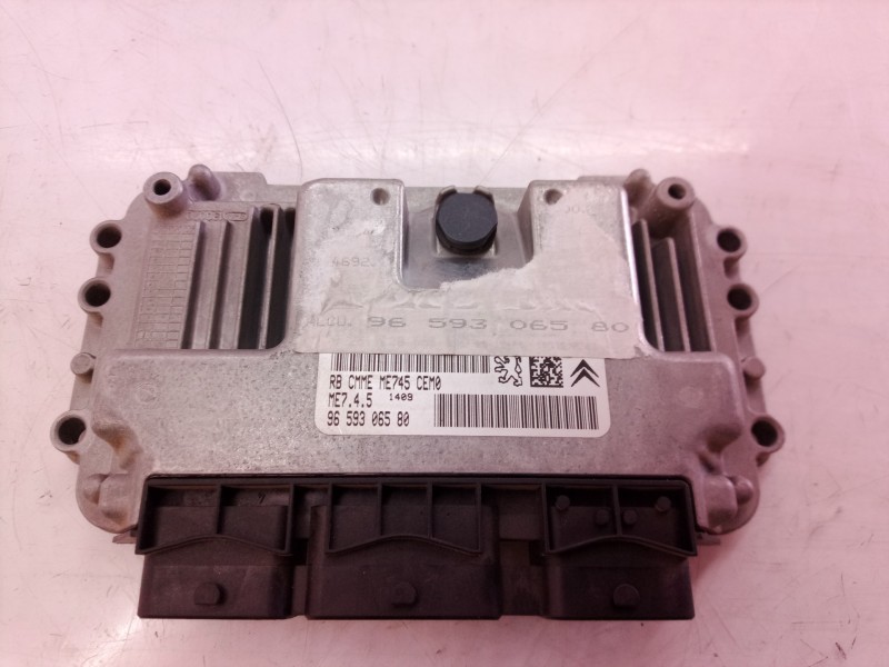Recambio de centralita motor uce para peugeot 307 berlina (s2) d-sign referencia OEM IAM 9659306580 9659306580 9659306580