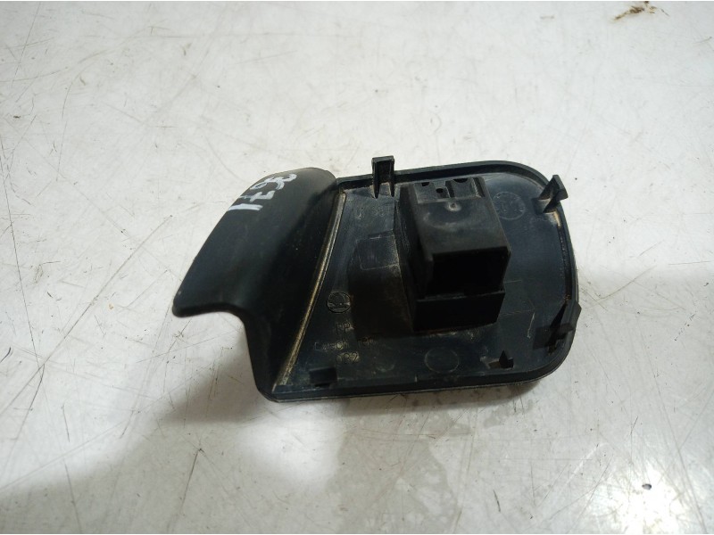 Recambio de mando elevalunas delantero derecho para skoda octavia berlina (1u2) referencia OEM IAM 1U1867186C 1U1867186C 1U18671