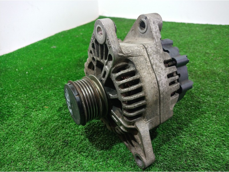 Recambio de alternador para hyundai getz (tb) 1.5 crdi cat referencia OEM IAM 2655103 2655103 373002A010