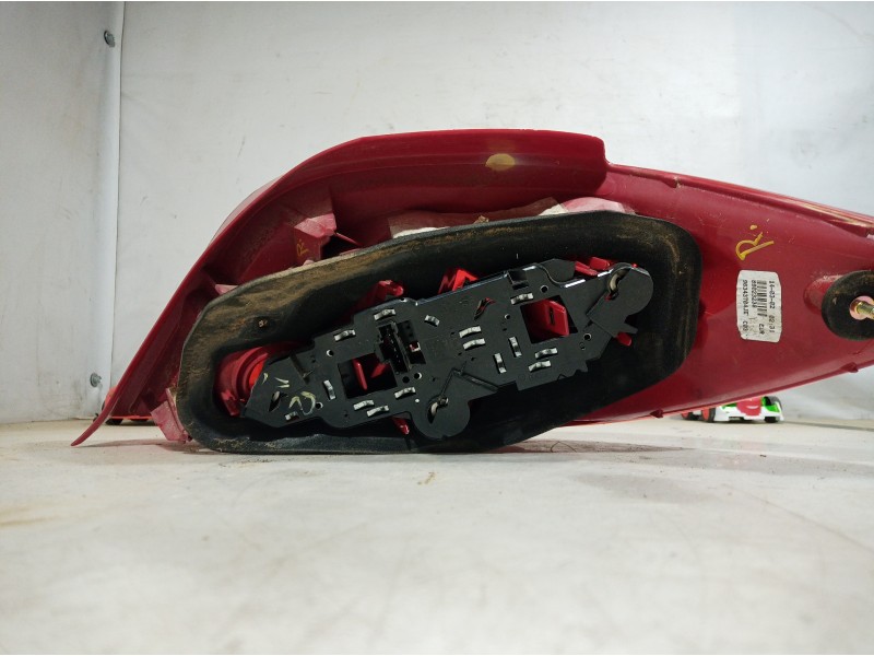 Recambio de piloto trasero izquierdo para peugeot 307 berlina (s2) d-sign referencia OEM IAM 89023238 89023238 89023238